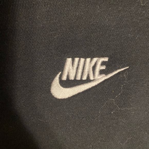 Nike pullover - Picture 2 of 3